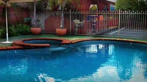 Courtyard Motor Inn - Accommodation Search 3