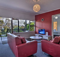 Cove Beach Apartment 1 - Accommodation Search