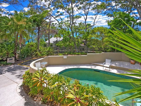 Cove Point 1 - Accommodation Search 1