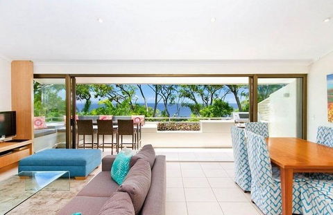 Cove Point 4 - Accommodation Search 0