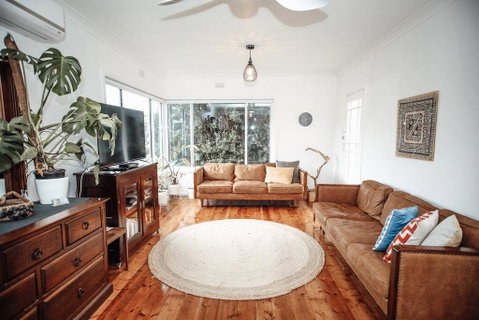 Craypot Cottage Port Campbell - Accommodation Search 0