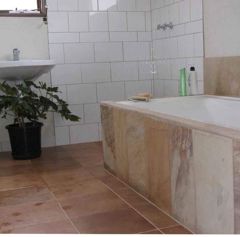 Majorca VIC Accommodation Search