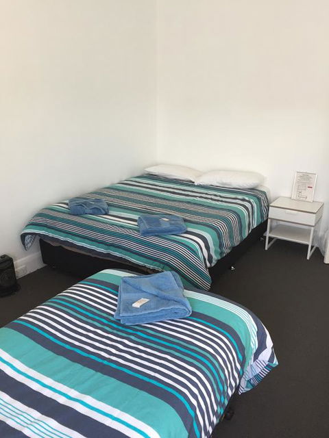Crown Inn Hotel - Accommodation Search 0