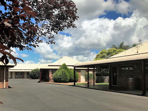 Crows Nest Motel - Accommodation Search 0