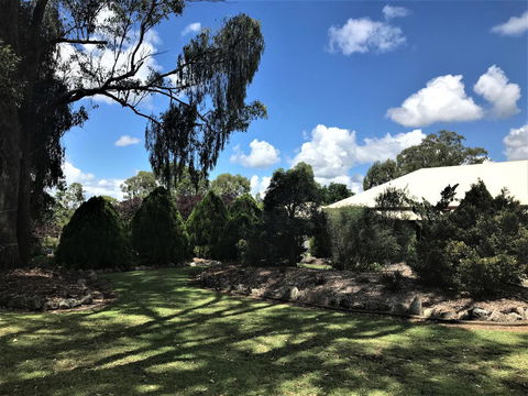 Crows Nest Motel - Accommodation Search 2