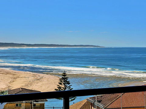 Crystal Views 24 - Accommodation Search 0