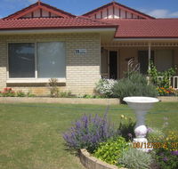 Cusack's of Albany - Accommodation Search