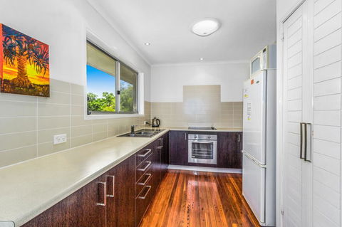 Cypress Beachfront - Accommodation Search 2
