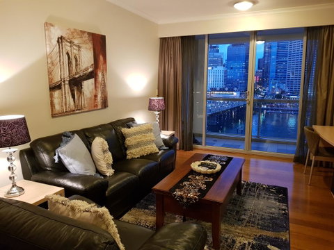 Darling Harbour 2 Bedroom Apartment - Accommodation Search 2