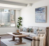 Darling Harbour Apartment with Parking Views Pool - Accommodation Search