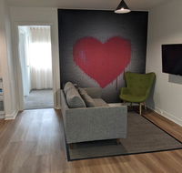 Davis Avenue Apartments - Accommodation Search