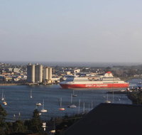 DevonPORT VIEWS - Accommodation Search
