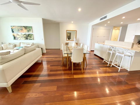 DIRECT BEACH ACCESS - 3 BED APART - CABARITA BEACH - Accommodation Search 3
