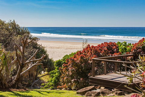 DIRECT BEACH ACCESS - 3 BED APART - CABARITA BEACH - Accommodation Search 0