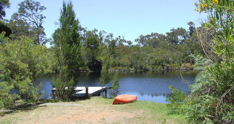 Donnelly Lakes - Accommodation Search 2