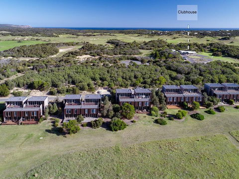 DREW Golfers Delight Close To St Andrews Beach - Accommodation Search 2