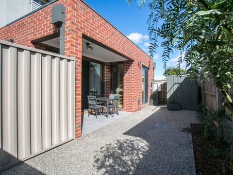 Driftwood Apartment Rye - Accommodation Search 1