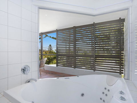 EAST COAST ESCAPES - Lighthouse Studio - Accommodation Search 2