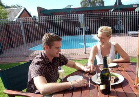 Echuca Nirebo Motel - Accommodation Search 0