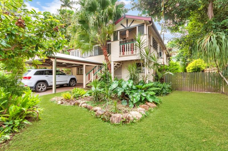 Edge Hill QLD Accommodation Search