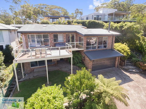 Eight Lakes - Accommodation Search 0