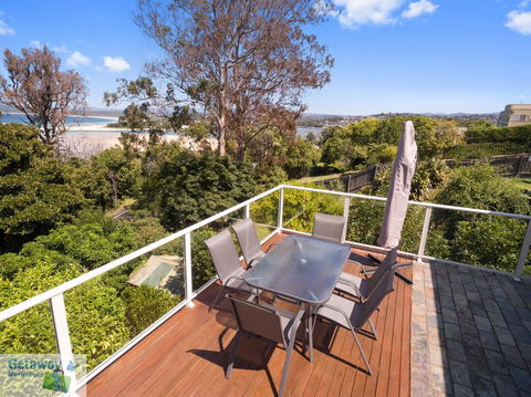 Eight Lakes - Accommodation Search 3