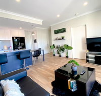 Elegantly Appointed BRAND NEW Luxurious Apartment - Accommodation Search