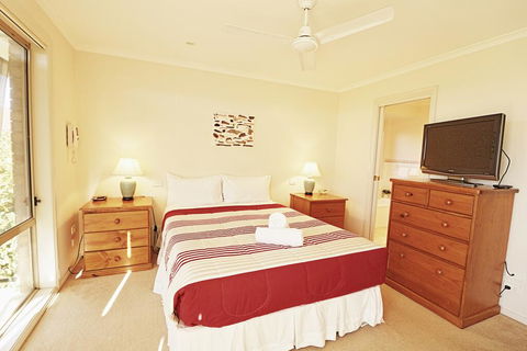 Ella Bleu - Accommodation Search 1
