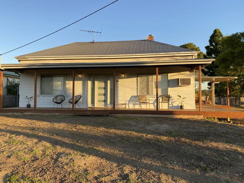 Ellalong Lagoon Home With A View - Accommodation Search 1