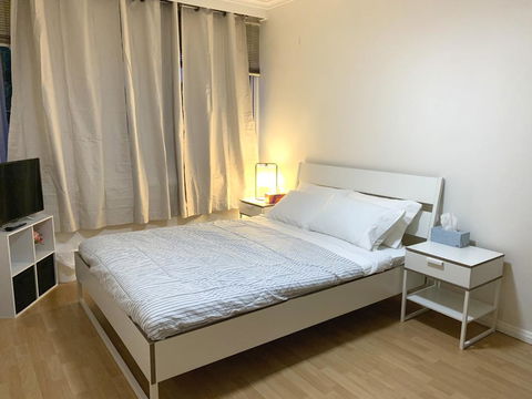 Elwood Apartments - Accommodation Search 0