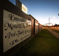 Emerald Gardens Motel  Apartments - Accommodation Search