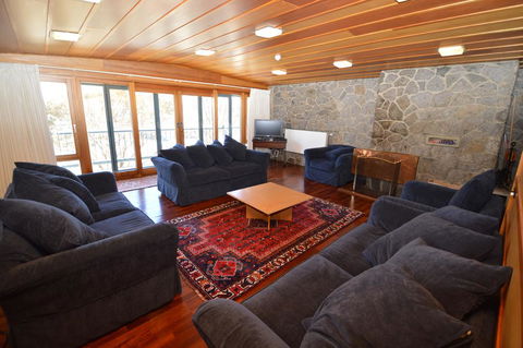 Eremo Lodge 1 - Accommodation Search 1