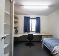 Erica Underwood House 6 Bedroom Flat - Accommodation Search