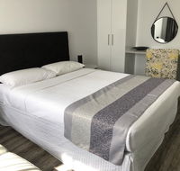 Escape On Lake - Accommodation Search