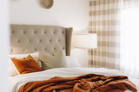 Esperance Chalet Village - Accommodation Search 0