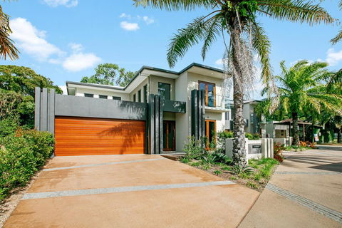 Esprit Luxury Retreat Palm Cove - Accommodation Search 1
