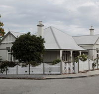 Evelyn House - Accommodation Search
