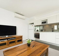 Executive Luxury Apartment - Accommodation Search