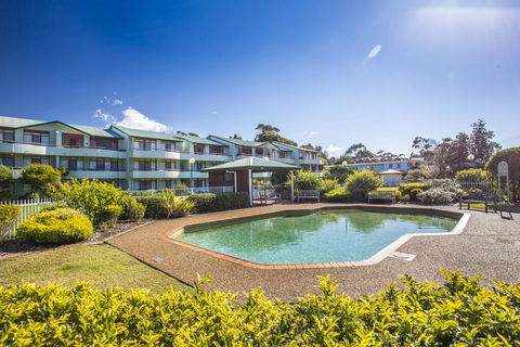 Fathoms 14 - Mollymook - Accommodation Search 0