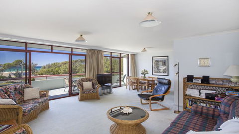 Fathoms 17 - Mollymook ALL LINEN PROVIDED - Accommodation Search 3