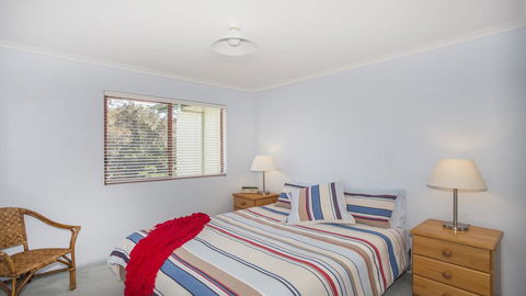 Fathoms 17 - Mollymook ALL LINEN PROVIDED - Accommodation Search 2