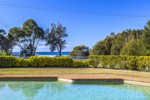 Fathoms 8 - Mollymook - Accommodation Search 2