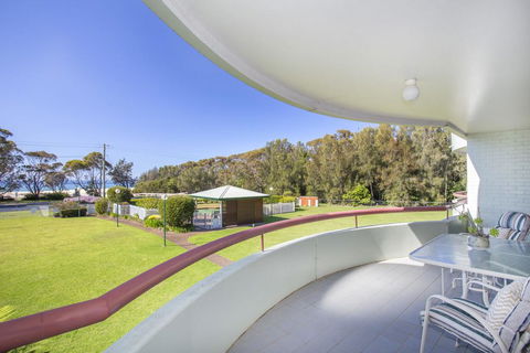Fathoms 9 - Mollymook - Accommodation Search 0