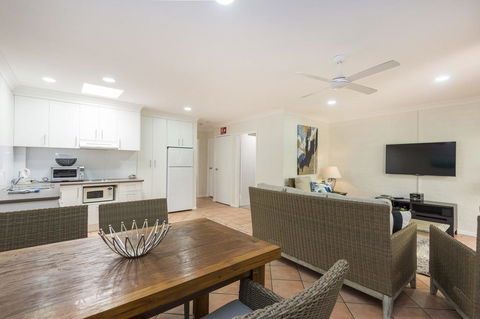Fiesta Palms 2 - Central Byron Bay - Accommodation Search 1