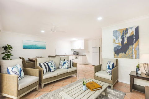 Fiesta Palms 2 - Central Byron Bay - Accommodation Search 3