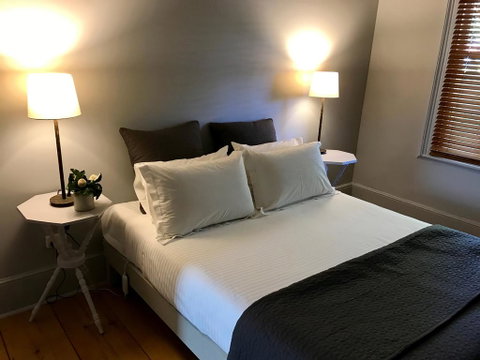 Fig Cafe And Accommodation - Accommodation Search 3