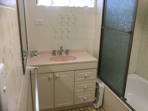 First Floor Unit With Waterviews From Your Balcony! - Accommodation Search 2