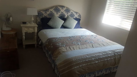 Flat In Heart Of Griffith - Accommodation Search 1