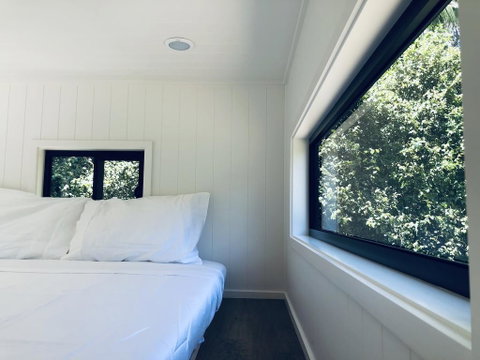Francisco D'Anconia Tiny House - Accommodation Search 2