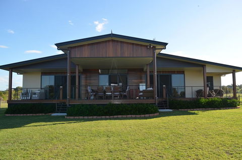 Fraser Views Bed And Breakfast - Accommodation Search 0